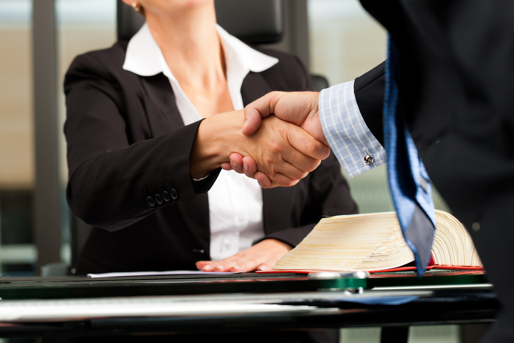 Pay Taxes on an Injury Settlement